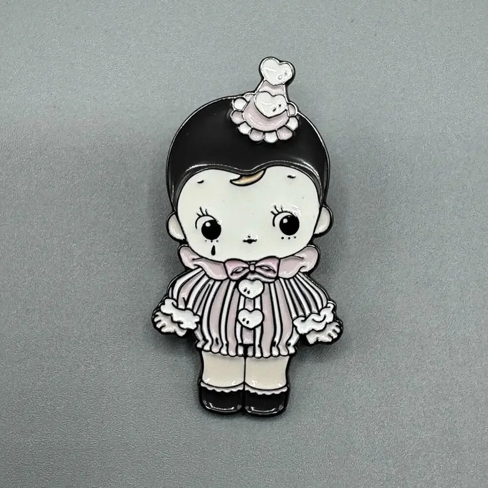 Vampire Valentine Series 2 Blind Enamel Pin PETIT PIERROT MIME New OpenBox